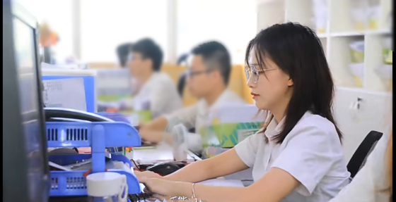 彩运网电缆巫仙凤获“全国优秀共青团干部”荣誉称号！